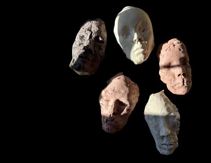 Les Visages - a Sculpture & Installation Artowrk by Aleksandra Scepanovic